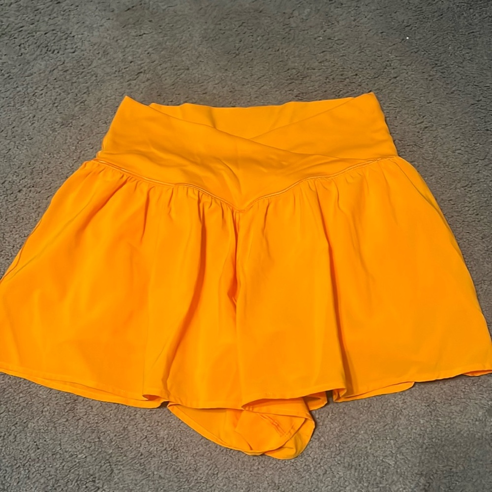 Aerie Real Me Crossover Flowy Medium Shorts